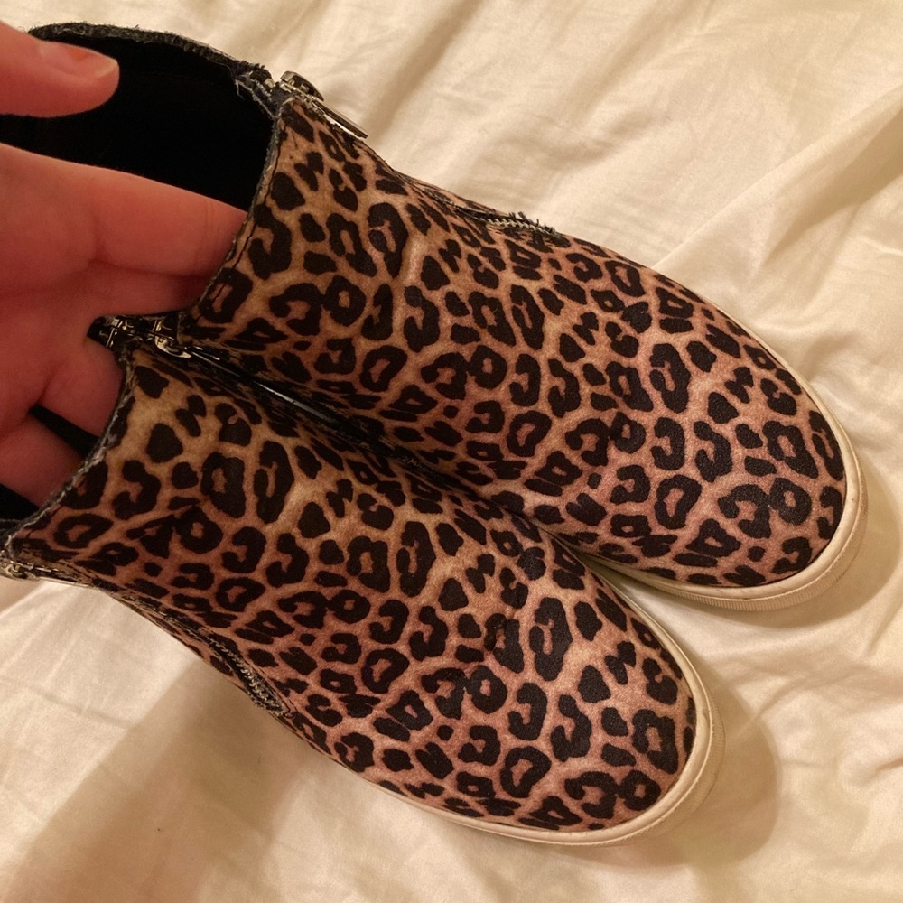 Womens Soda animal print shoes - Picture 4 of 12